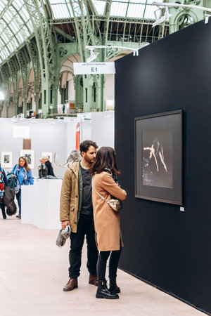 Paris, France - February 22, 2025: Visitors at Le Salon des Artistes FranÃ§ais 2025, the historic art exhibition at the Grand Palais, established since the time of Colbertのeditorial素材