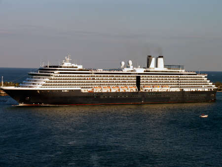 Cruise ship leaving port.の写真素材