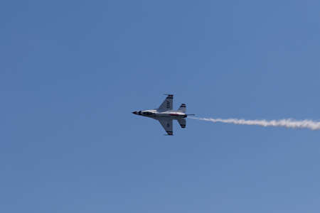 NEW YORK CITY, USA -MAY 23: U.S. Air Force Thunderbirds Team performing aerial stunts during New York Air Show on May 23,2015.のeditorial素材