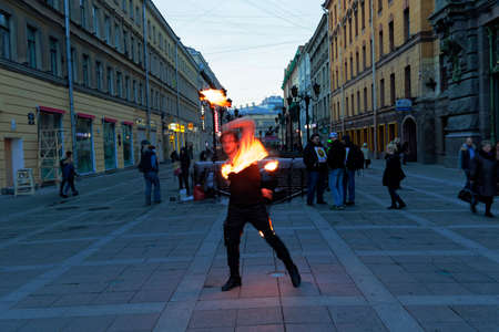 SAINT PETERSBURG, RUSSIA - APRIL 22:Street performers in Saint Petersburg, Russia on April 22, 2015.のeditorial素材