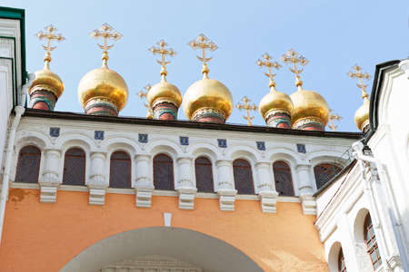 MOSCOW, RUSSIA - APRIL 8, 2015: Views of the territory of the Moscow Kremlin on April 8, 2015. The Kremlin is a fortified complex at the heart of Moscow, overlooking the Moskva River to the south, Saint Basil's Cathedral and Red Square to the east, and thのeditorial素材
