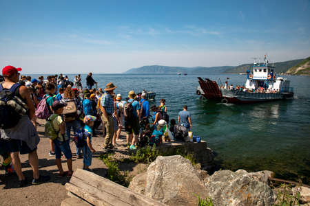 Lake Baikal, tourists ozhizhayut ferry from Listvyanka to the Port of Baikal.のeditorial素材