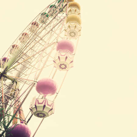 Pastel vintage ferris wheelの写真素材