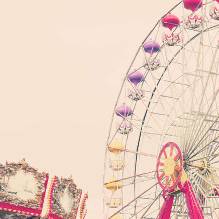 Vintage pastel ferris wheelの写真素材