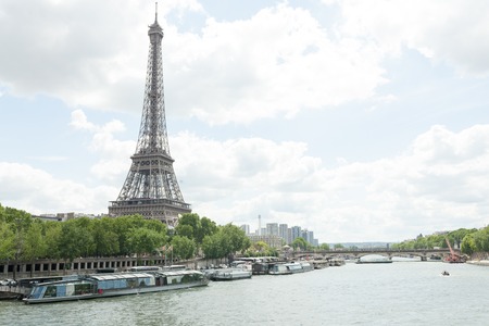 PARIS, FRANCE - 02 June 2018 : View of the Eiffel Tower and Siene River in Paris, Franceのeditorial素材