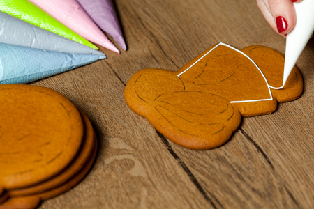 baking, draw on baking, patterns process close upの写真素材