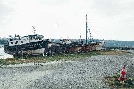 Wrecks of fishing boats at the ships cemetery, Camaret-sur-Mer, Finistere, Brittany, France 29 May 2018.のeditorial素材