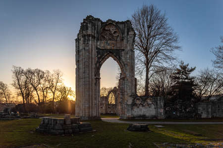 YORK, ENGLAND, DECEMBER 12, 2018: St. Marys Abbey Ruins situated in Museum Gardens during beautiful clean sunsetのeditorial素材