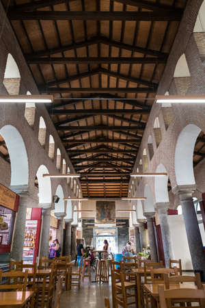 MEDINA DEL CAMPO, SPAIN - SEPTEMBER 13, 2020: Wide-angle view of the main nave inside the Reales Carnicerias in Medina del Campo, the oldest food market in Spain (ca. 1562).のeditorial素材