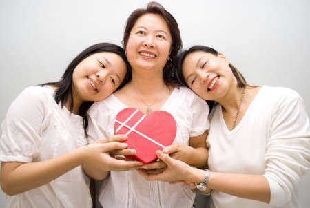 Asian girls gave mum gift
