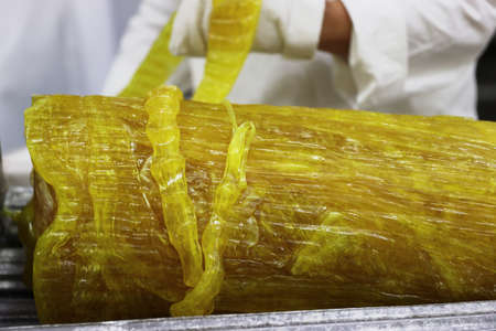 The process of making molasses for the production of lollipops