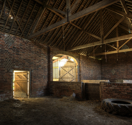 Traditional English brick hay barn, Englandの写真素材