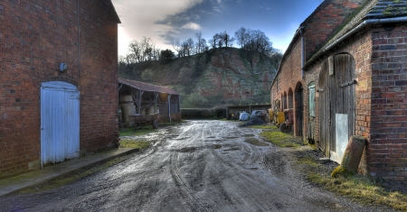 Old run-down brick and tile farm at Bewdley, Worcestershire, England.の写真素材