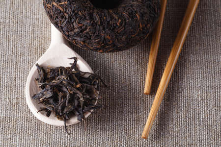 Chinese tea Puer, closeupの写真素材