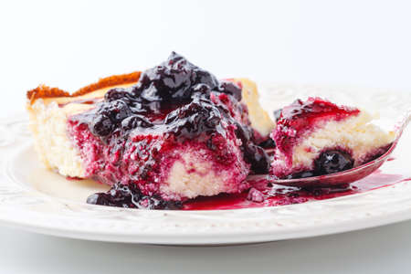 Small homemade deset pie with berriesの写真素材