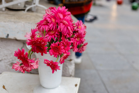 The flower seller on the street in Istanbulの写真素材