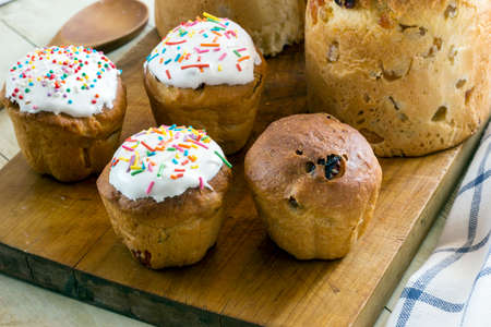 Easter cake on wood boardの写真素材