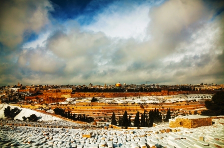 Overview of Old City in Jerusalem, Israel with The Dome of the Rock Mosqueの写真素材