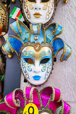 VENICE - NOVEMBER 22: Masquerade Venetian masks on sale on November 22, 2015 in Venice, Italy. The annual Carnival of Venice is world-famed for its elaborate masks.のeditorial素材