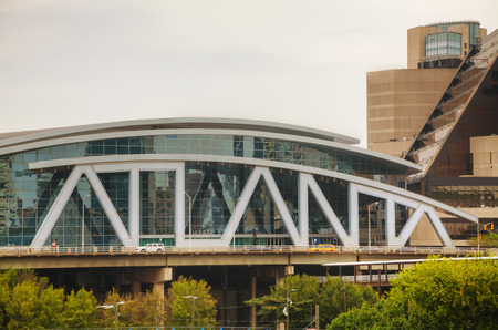 ATLANTA - AUGUST 29: Philips Arena and CNN Center on August 29, 2015 in Atlanta, GA. Philips Arena is a multi-purpose indoor arena. It was completed and opened in 1999 to replace The Omni.のeditorial素材