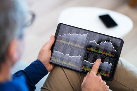 Stock Market Broker Using Online Trade Softwareの写真素材