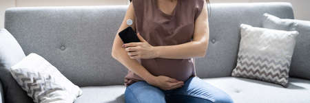 Continuous Glucose Monitor Blood Sugar Test Smart Phone App