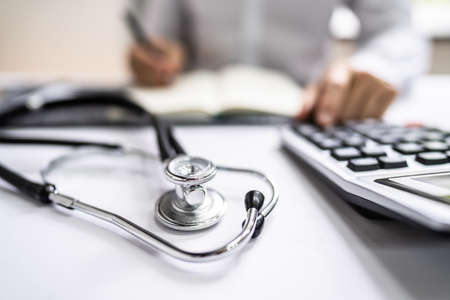 Health And Medical Insurance Cost. Invoice Calculator