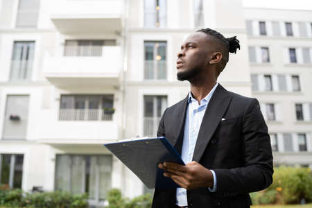 Real Estate Appraisal And Check. Selling Agent Or Realtorの写真素材