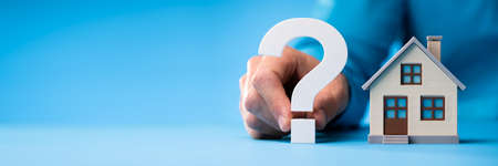 Real Estate House Question Mark And Mortgage Confusionの写真素材