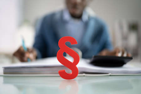 Law Paragraph Lawyer Agreement And Report. Writing And Signing