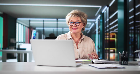 Tax Accountant Advisor Woman Doing Sales Invoice Accountingの写真素材