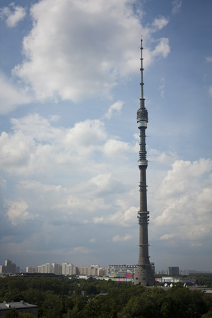 Russia. Moscow - June 2014: high-altitude Autonomous TV channels and the ratio of the Ostankino towerのeditorial素材