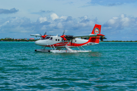 Male, Maldives - November 23, 2014:  seaplane prepares for take-off.  to some hotels in the Maldives can only be reached in this wayのeditorial素材