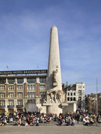 National Monument in Amsterdam. Netherlandsのeditorial素材