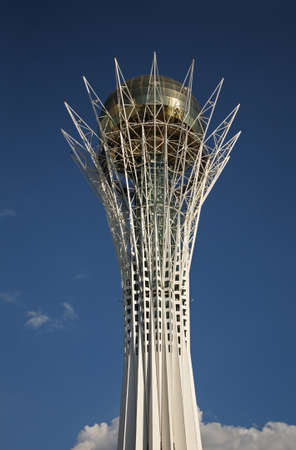 Bayterek monument - Tall Poplar in Astana. Kazakhstanのeditorial素材