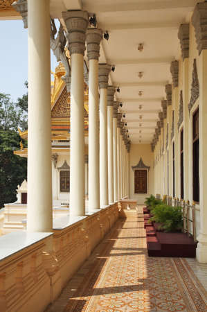 Throne Hall (Preah Tineang Tevea Vinnichay Mohai Moha Prasat) at Royal Palace (Preah Barum Reachea Veang Nei Preah Reacheanachak Kampuchea) in Phnom Penh. Cambodiaのeditorial素材