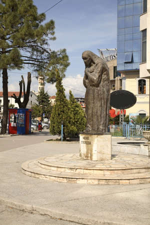 Monument to Mother Teresa in Shkoder. Albaniaのeditorial素材