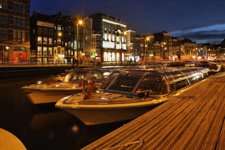 Rokin street in Amsterdam. Netherlandsのeditorial素材