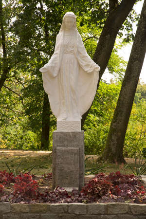 Sculpture at park of Castle of Narzymski family near Jablonowo Pomorskie.  Polandのeditorial素材