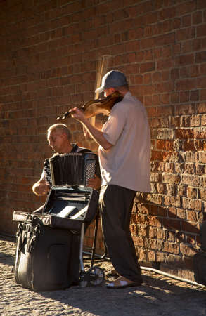 Street musicians at Dluga embankment in Gdansk. Polandのeditorial素材