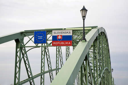 Border point between Hungary and Slovakia at Maria Valeria bridge over Danube river in Esztergom. Hungaryのeditorial素材