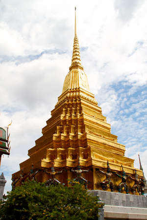Magnificent Golden Stupa in Wat Phra Kaeo, Grand Palace (Bangkok)の写真素材