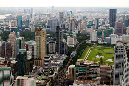 BANGKOK - SEPTEMBER 15 : Bangkok city view September 15, 2011 in Bangkok. City view from the skyscrapperのeditorial素材