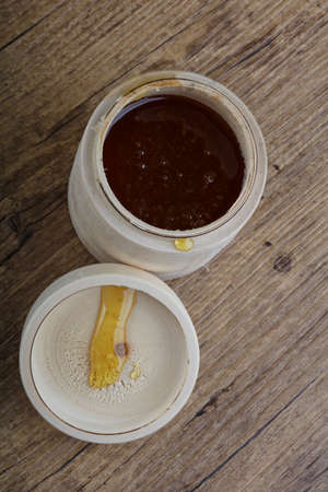 Natural Honey in the wood boxの写真素材