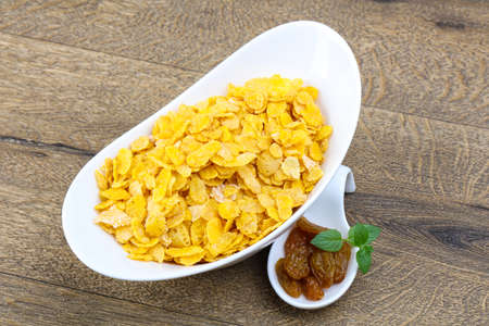 Corn flakes with raisin - dietary fitness breakfast