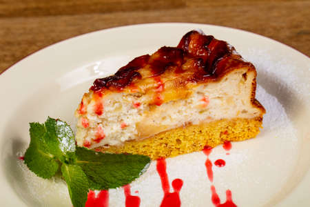 Sweet pear pie served mintの写真素材