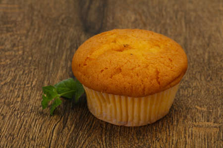 Sweet tasty muffin served mint leafの写真素材
