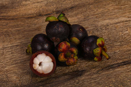 Ripe Sweet delicous exotic fruit - Mangosteenの写真素材