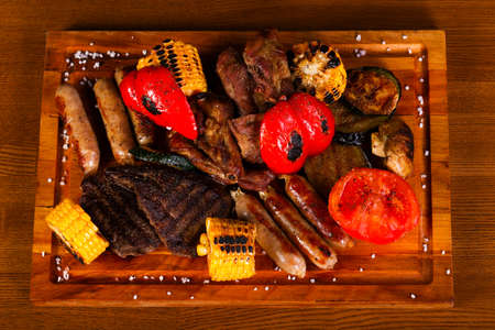 Grilled meat mix plate