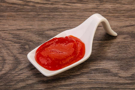 Mexican hot chili sriracha sauce in the bowlの写真素材